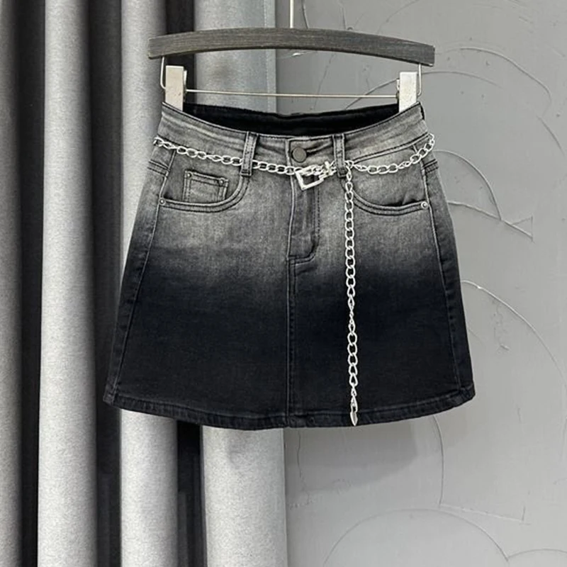 

2023 Summer New Fashionable Gradient Denim Skirt Women's High Waist Slim A-line Anti glare Wrap Hip Short Skirt