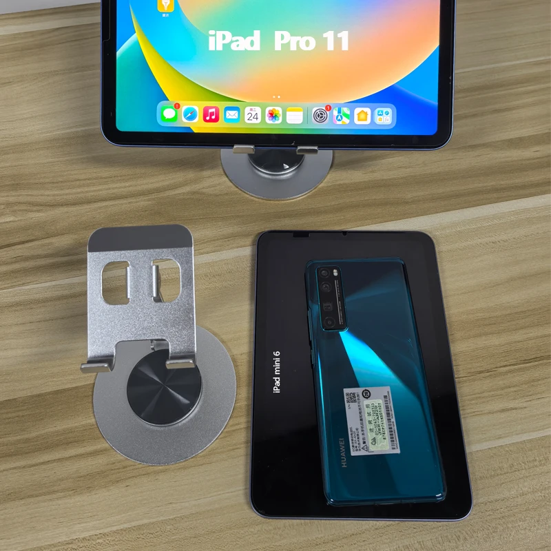 Universal Aluminum Alloy Foldable Desk Phone Holder Mount Stand For iPhone 17 16 Mobile Phone Holder Tablet Desktop Metal Holder