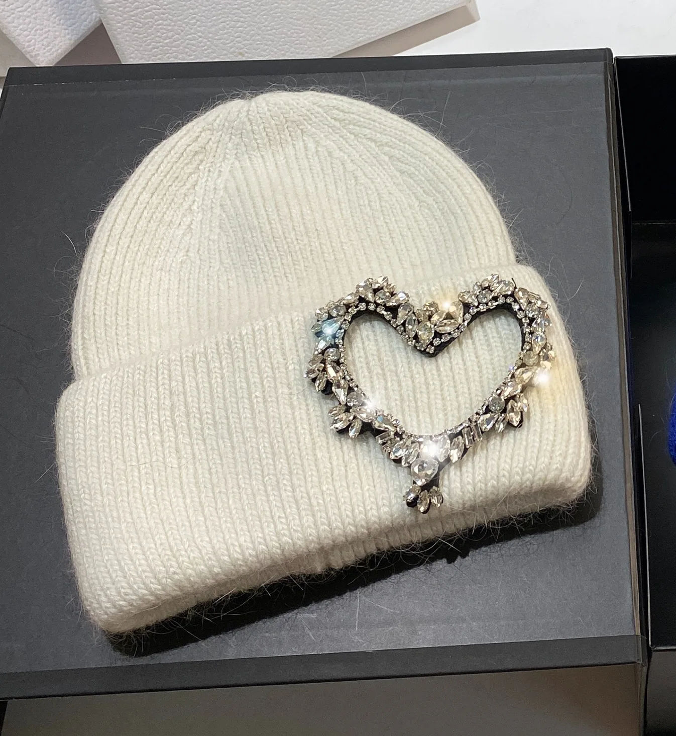 Luxury Heart Rhinestone Winter Beanies Women Solid Color Real Rabbit Fur Knitted Hat Lady Fashion Warm Pullover Caps Gifts