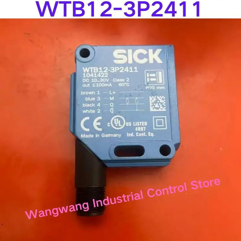 

Second-hand test OK , WTB12-3P2411 photoelectric sensor 1041422