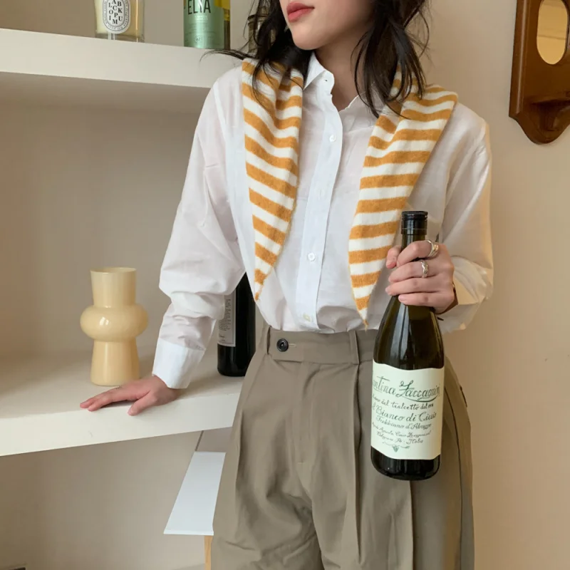 

New Korean-style versatile classic striped niche scarf women, fashionable knitted high-end winter neck scarf,