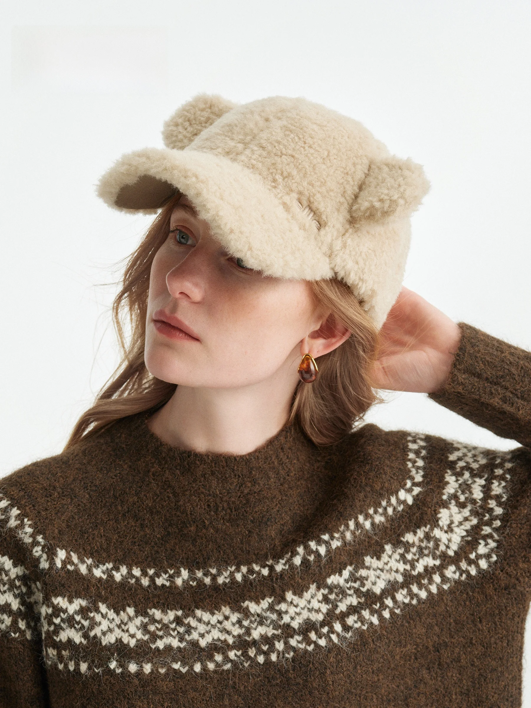 elle-embroidered-plush-baseball-cap-women's-thickened-teddy-velvet-bear-ears-duckbill-hat-autumn-winter-warm-fashionable-ladi