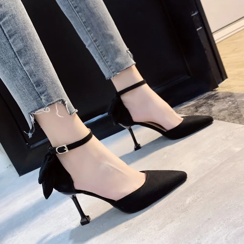 2024 Nowa moda Sexy Bow Pointed Toe Women High Heels Sandals Shoes Women Ladies Wedding Party Pumps Elegant Dress Shoes