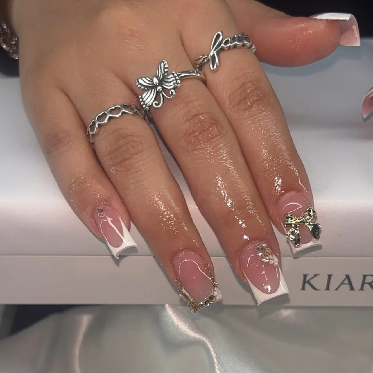 

Flash Diamond Burst Nail Nail Nail Nail Nail Nail Pieces Point Drill Bow Fake Nail Short Square Nail Wear Nail Pieces
