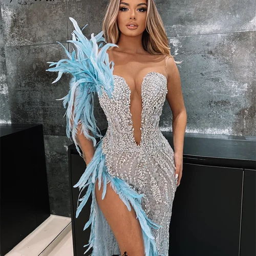 Abbigliamento da festa e vacanza