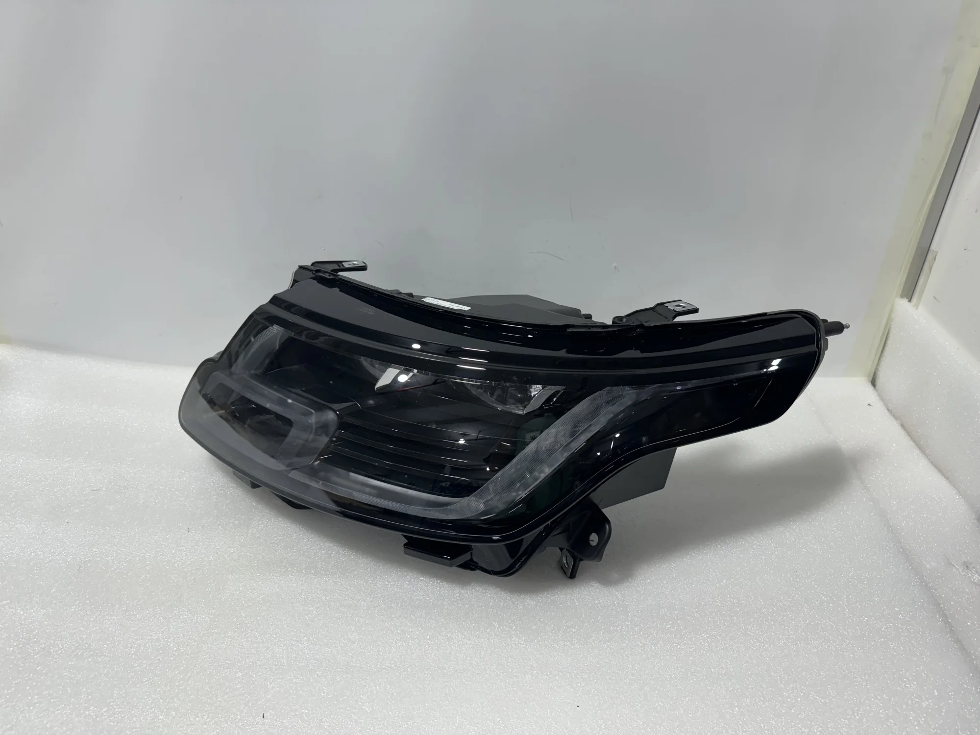 

2018-2022 EU Version Headlights for Range Rover Executive LED Headlights Auto Parts Automotive Headlight Assembly