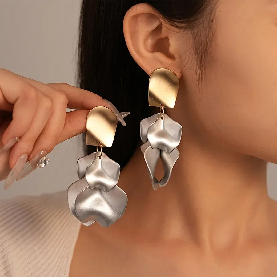 DREJEW Petal Tassel Earrings for Women 2025 Korean Fashion Irregular Drop Earring Exaggerated 4 Colors Jewelry Dropshipping