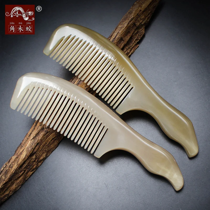 

Horned yak horn comb for massage and hair styling can be made