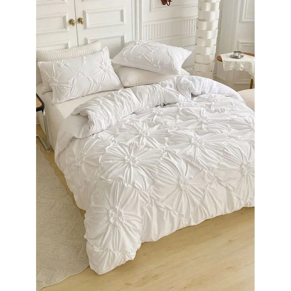

Khaki Chiffon Pinched Flower Design Duvet Cover Set With Pillow Cases, Simple Fashionable Polyester Bedding Set, Suitable For A