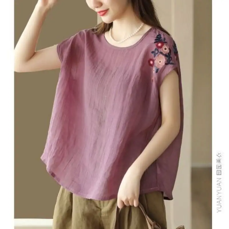 Women Summer Simplicity Loose Large Size Embroidered Cotton and Linen O-neck All-match Camisole Ladies Casual Appear Thin Tops