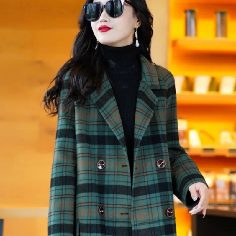 

Новинка 2026, осенне-зимнее высококачественное шерстяное пальто в клетку, женское корейское пальто средней длины, универсальный двубортный шерстяной пиджак