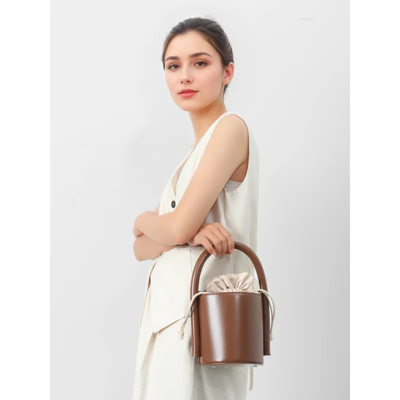 Túi xách da thật mới Túi đeo vai đơn giản đa năng Cao cấp Dung tích lớn sang trọng chất lượng cao Túi xách nữ đi làm