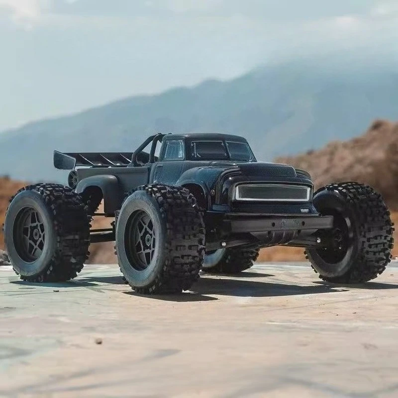 

Внедорожник с дистанционным управлением 1/8, бесщеточный, высокоскоростной, 4WD ​ ​ Альпинистский трюк Монстр Внедорожник Игрушка с дистанционным управлением