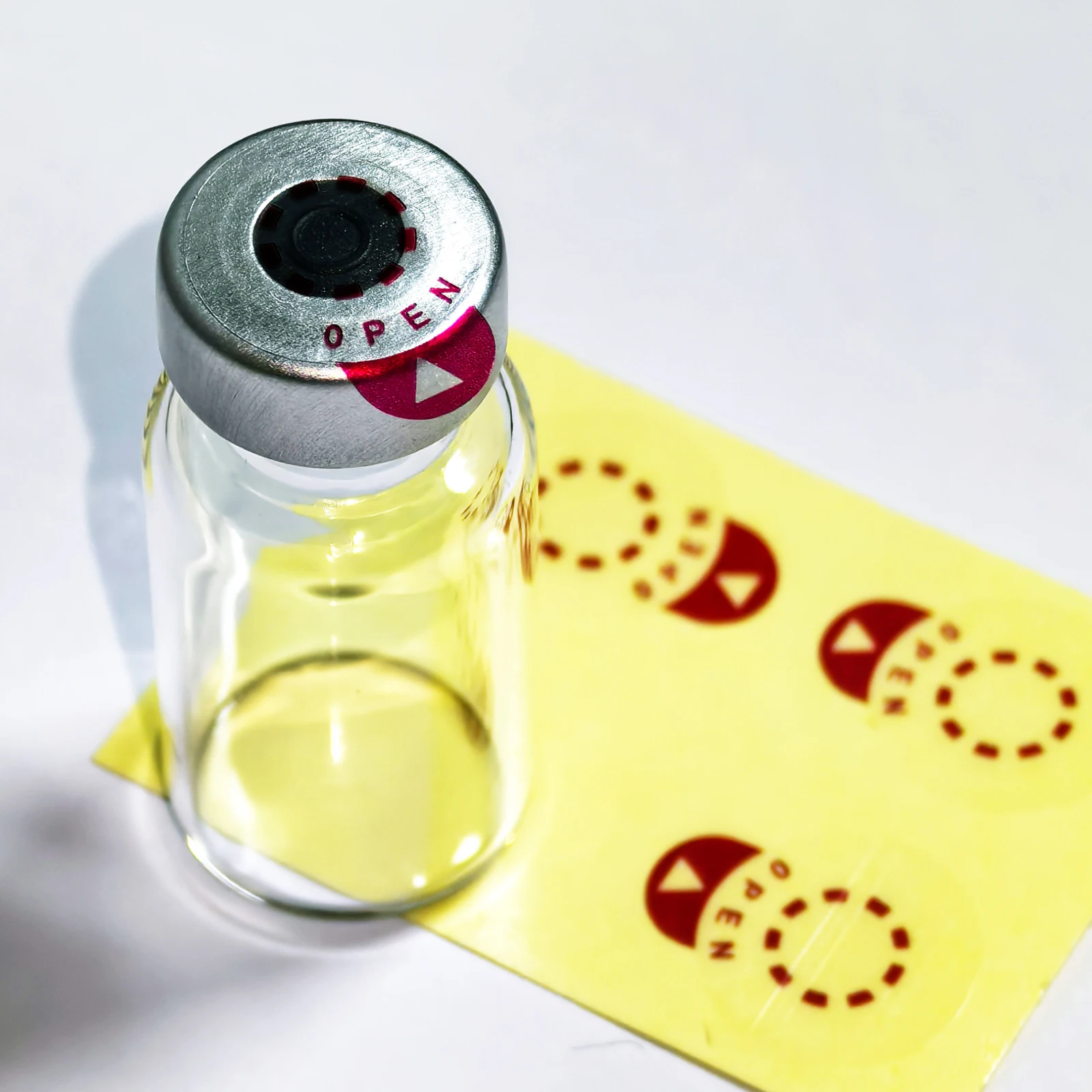 ملصق ختم دائرة المختبر ملصقات ختم ذاتية اللصق لأغطية بلاستيكية ألومنيوم 13/20 مم، مقاومة للتسرب، 20 قطعة