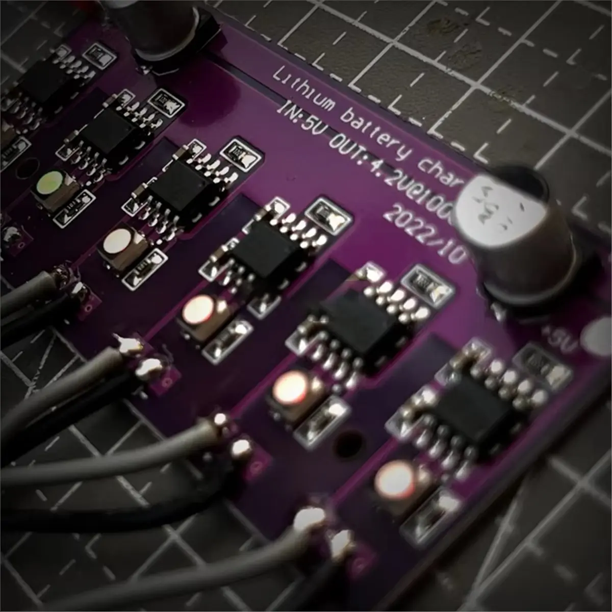 

Модуль зарядки T19C, 5 шт., плата PCB, зарядное устройство, вход 5В для литиевых аккумуляторов 18650 4.2В, для электросамокатов