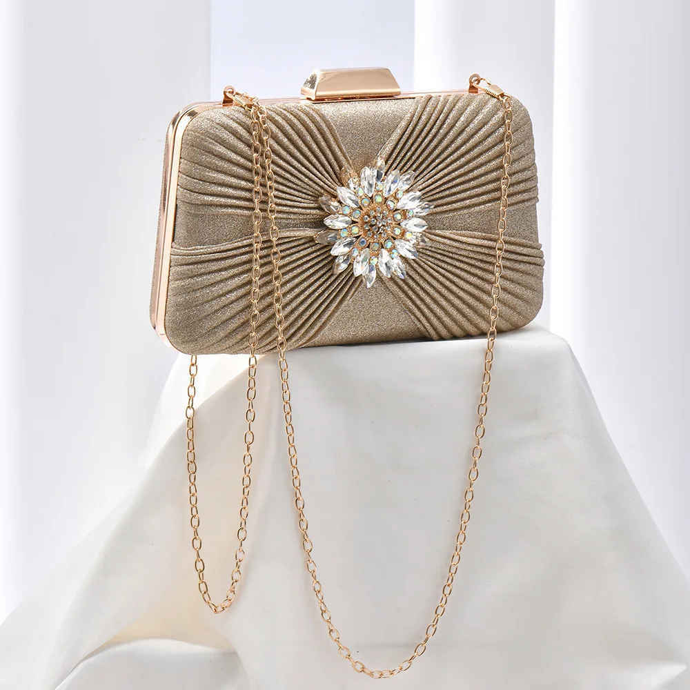 2023 New Women Diamond Flower Evening Bags Fold Wedding Clutch Purse Banquet Chain Wallets 4 Colors Drop Shipping