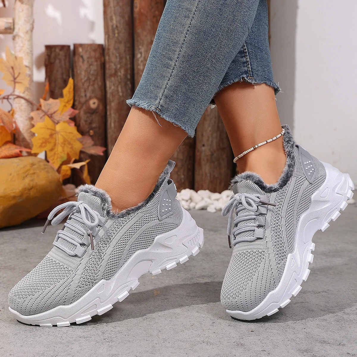 Warme, mit Fleece gefütterte Damen-Kurzstiefel: leichte, stilvolle und vielseitige Freizeitsportstiefel für Frauen. – Detail 8