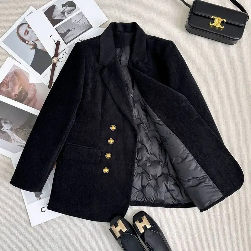 Piumino da donna Autunno Inverno Fodera ispessita Piumino d'anatra bianco Cappotto elegante di fascia alta Blazer neri Abbigliamento donna