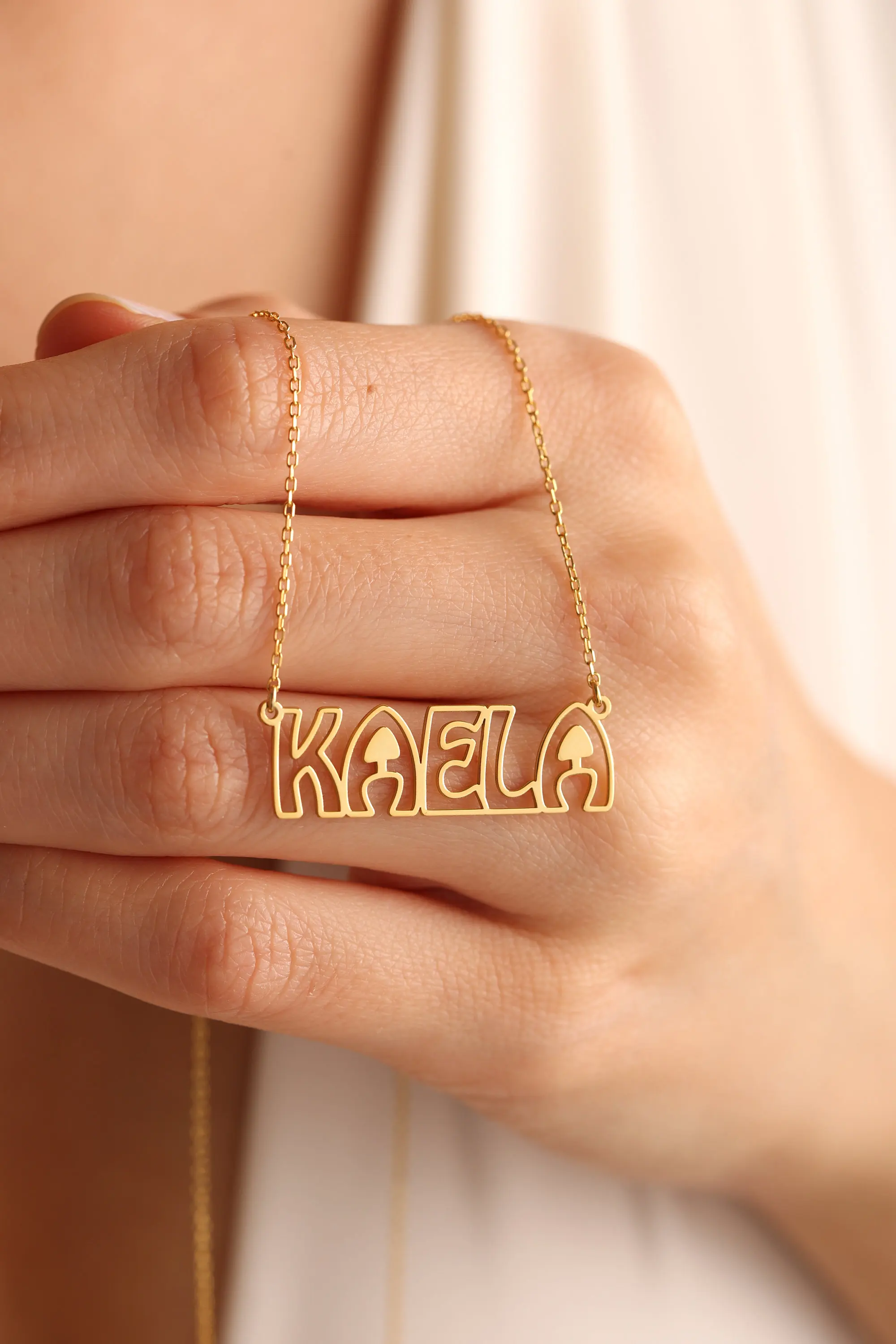 Custom Simple Name Necklace Personalized Hollow Font Names Choker Cute Choker Cartoon Necklace For Women Stainless Steel Jewelry