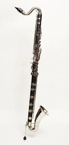 

Bass Clarinet to Low C 236 pro Level Easy blowing great for student or Pro