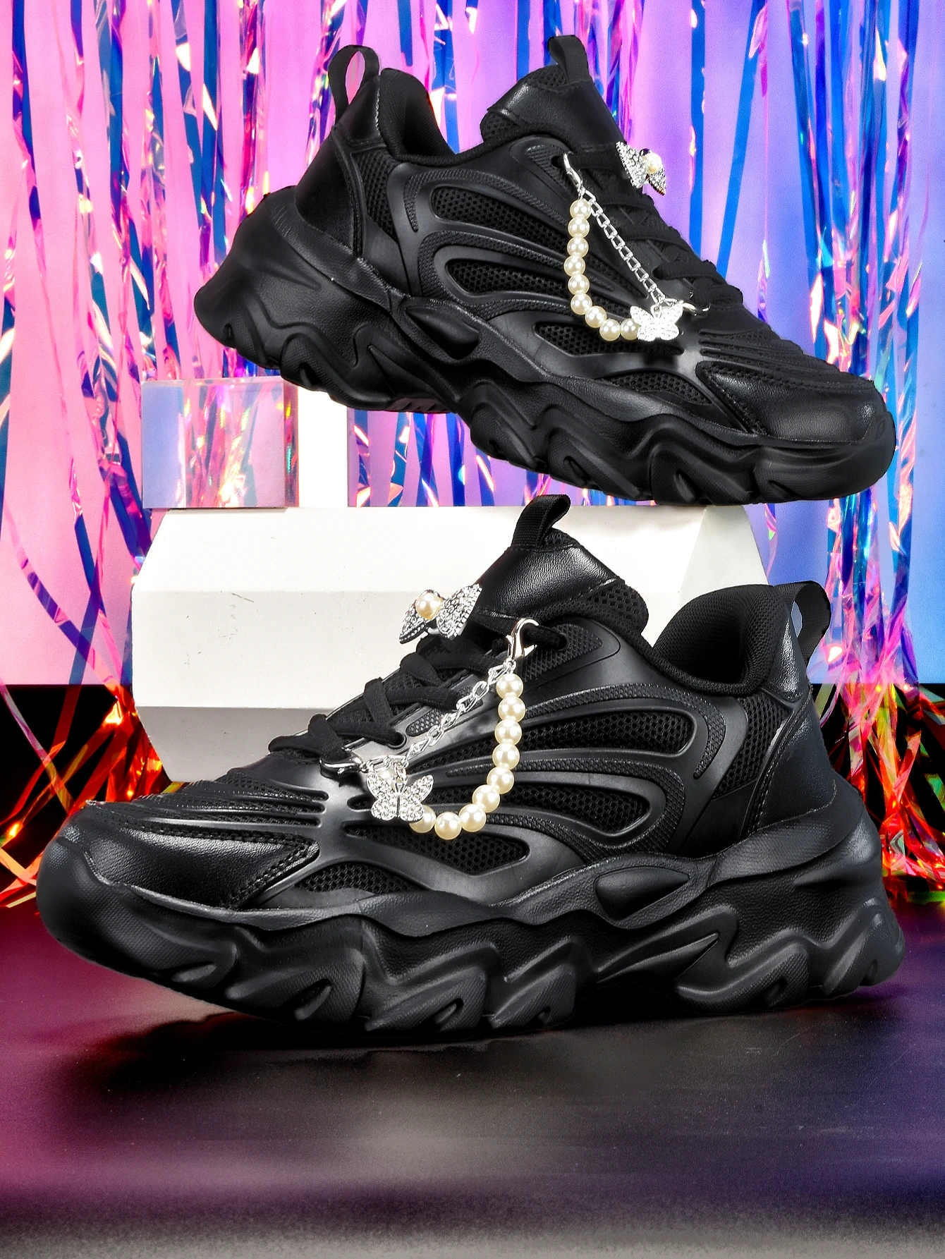 Women's 5cm Height-Increasing Thick-Soled Dad Shoes, Y2K Sweet-Cool Style, with Detachable Silver Bow and Pearl Chain Decoration, Black Casual Sneakers, Mesh Breathable Eva Irregular Sole, Unique Daily Commuter Shoes, Niche Non-Crowded Style, Versatile Soft-Soled Women's Shoes for Students