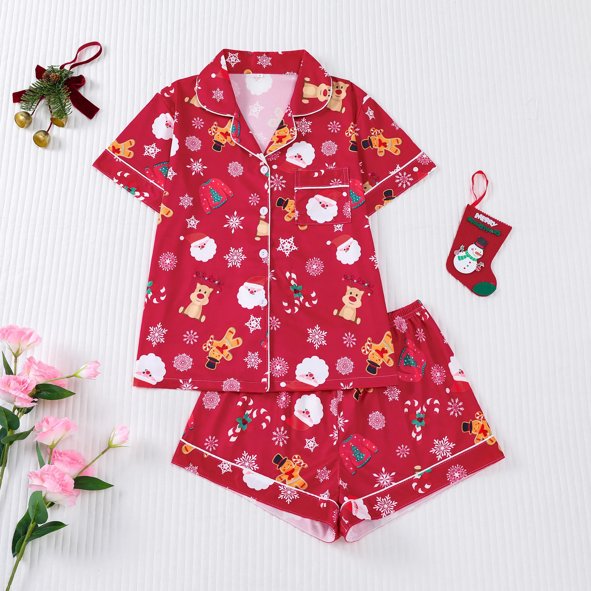 

Christmas Red Pajama Set for Women Short Sleeve Tops Shorts Loungewear Santa Claus Print Home Wear Sleepwear Outfit