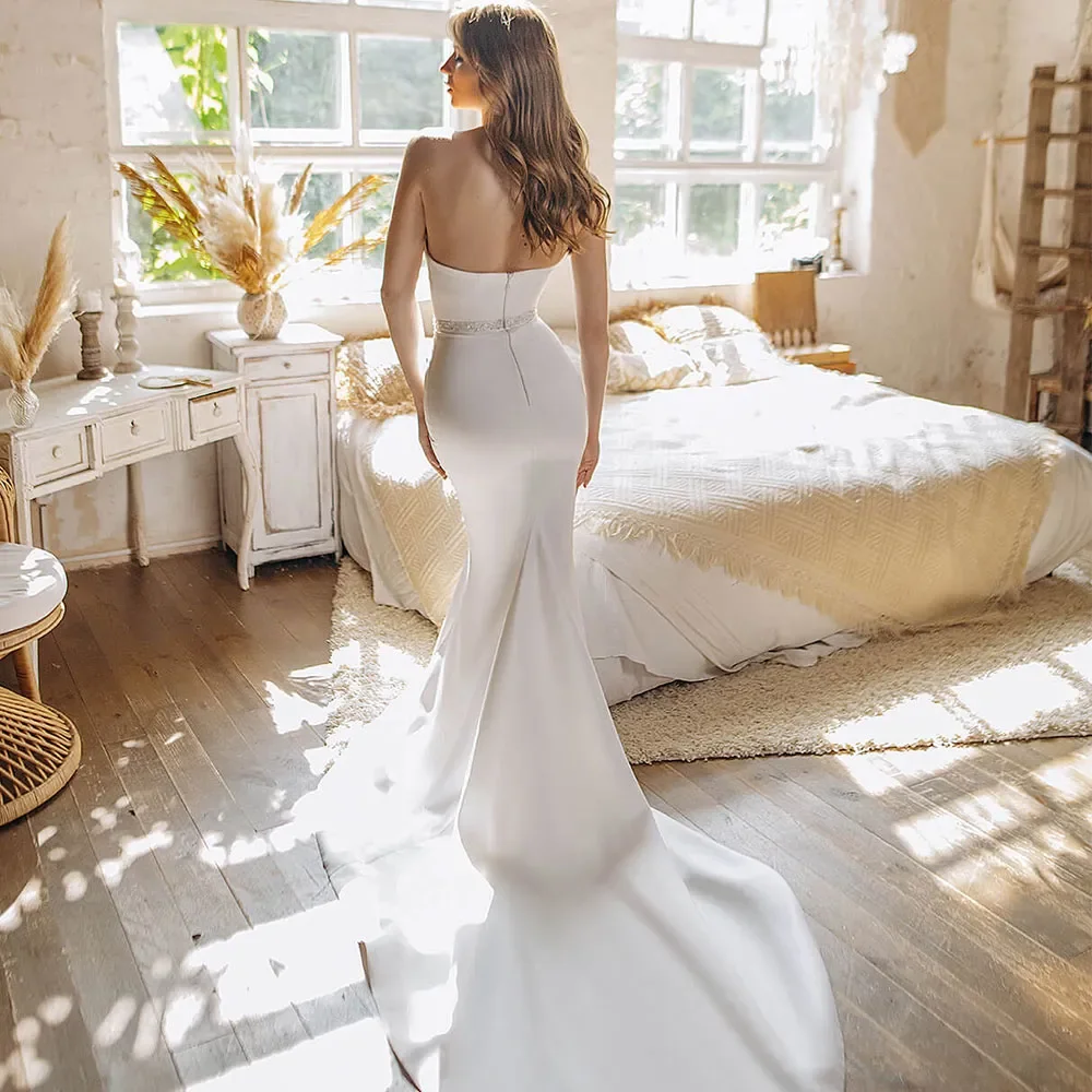 Simple sexy V-neck White Mermaid Wedding Dress Sleeveless with removable train dress Crystal Ribbon Garden bridal dress New