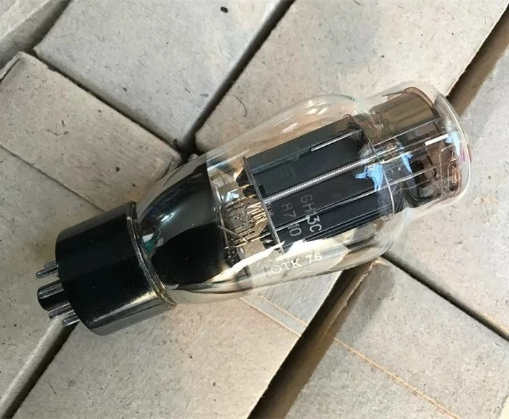 Original early for Soviet 6H13C vacuum tubes upgraded with 6N13P/6N5P/6H5C/6080/6AS7 pairs
