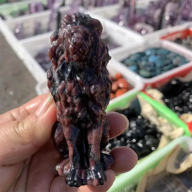Natural Garnet Lion Carving Animal Ornaments Statue Gift Healing Gem Crafts For Home Decoration 1PCS Natural Garnet Lion Carving Animal Ornaments Statue Gift Healing Gem Crafts For Home Decoration 1PCS