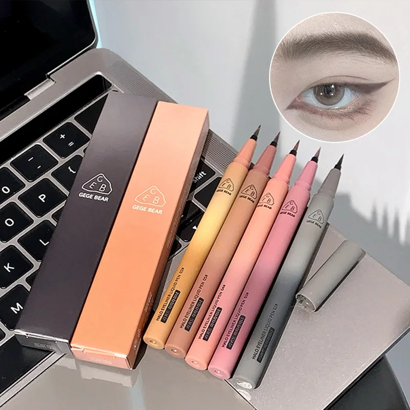 Gege Bear リキッド アイライナーは、一度に形状を完璧に整えることができます。 初心者でも大きな目を描くことができます。このアイライナーは必須で、目を大きく見せるのが簡単です。