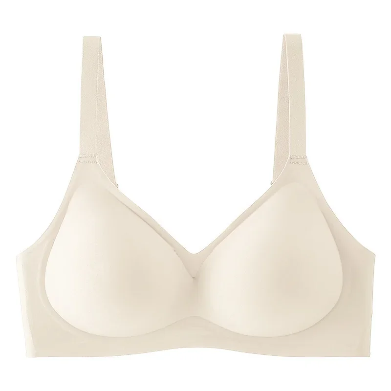 I seni piccoli delle donne della biancheria intima di espansione raccolgono e mostrano reggiseni grandi, senza tracce, seni chiusi, reggiseno a coppa fissa anti-cedimento