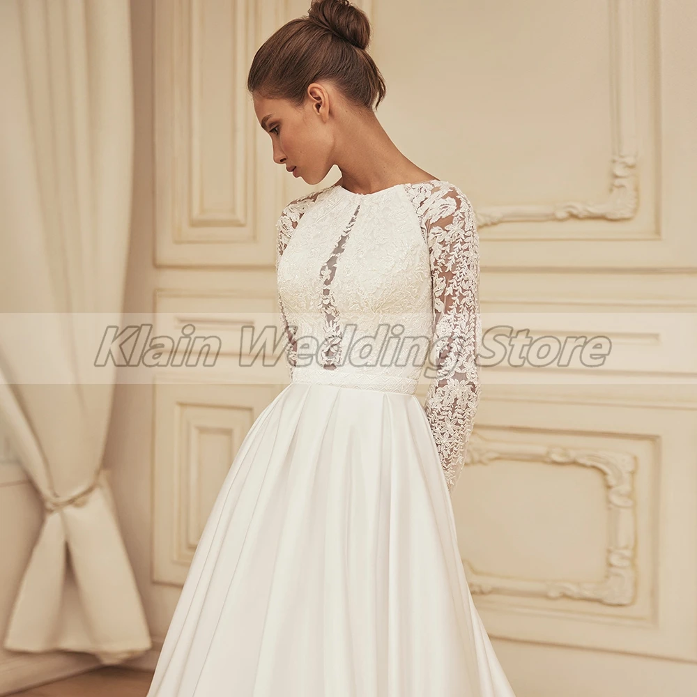 Robe de mariée en satin à manches longues pour femmes, dentelle exquise personnalisée, appliques à col rond, robe de patients mariées avec train de cour et bouton