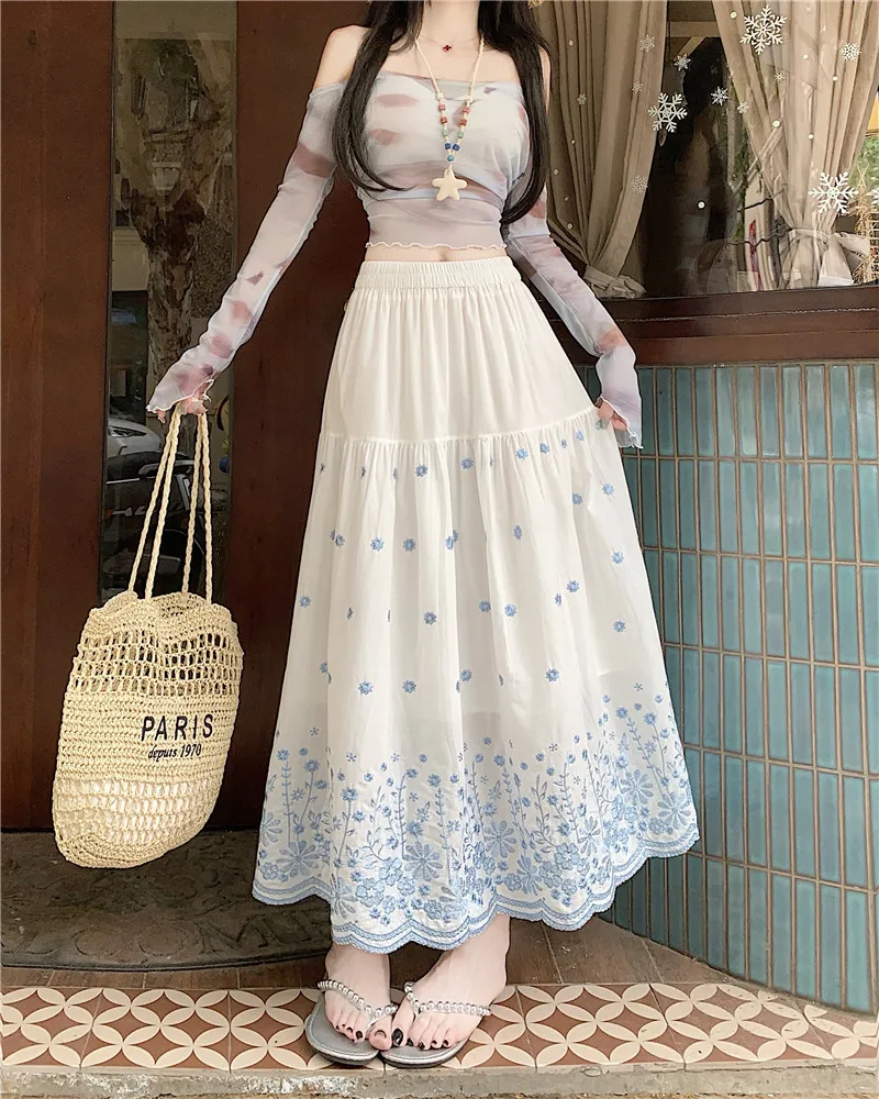 

2025 Summer Korean Casual Bohemian Elastic Waist Long Skirt Women's Embroidered Flower High-waist A-line Skirt Vintage Clothes