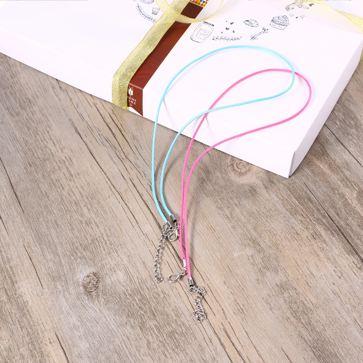 

100 Pieces Necklace Rope Lobster Claw Buckle Waxed Cotton Cord Stretchable DIY Supplies Adjustable Mixed Color Lightweight