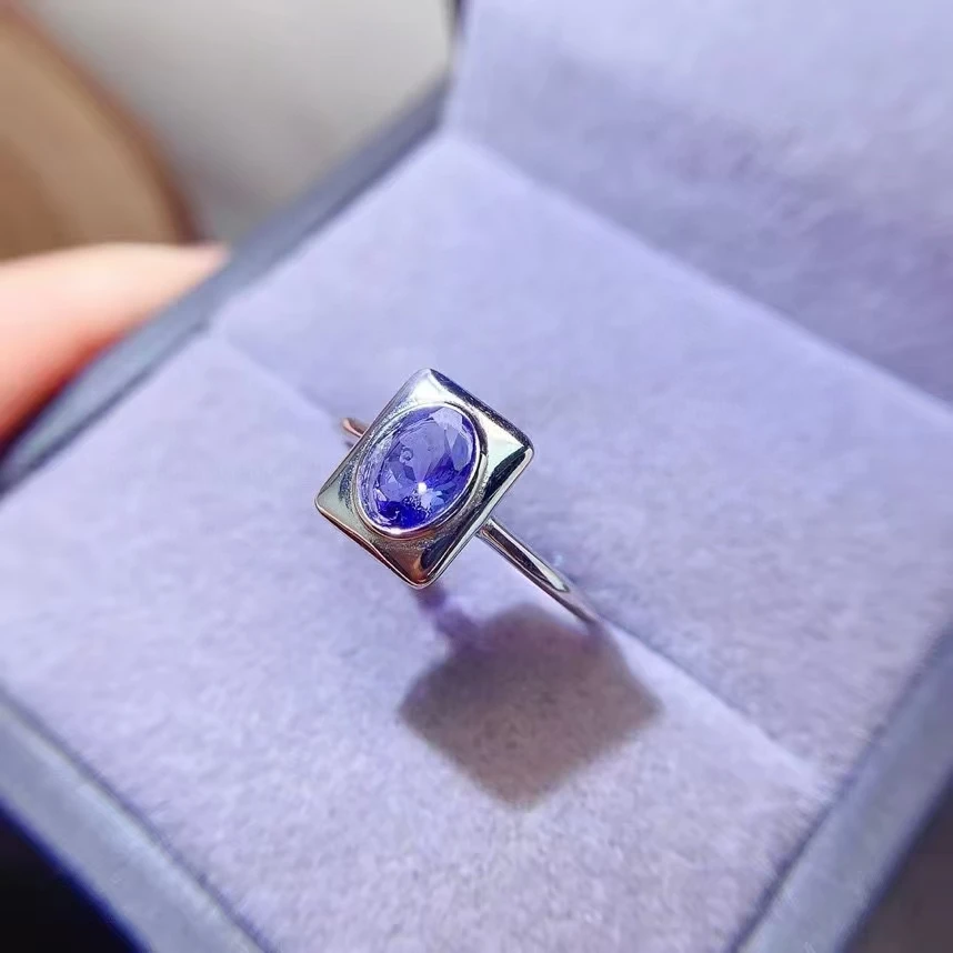 New natural Tanzanite ring, crafted with 925 silver inlay, elegant and grand, holiday gift