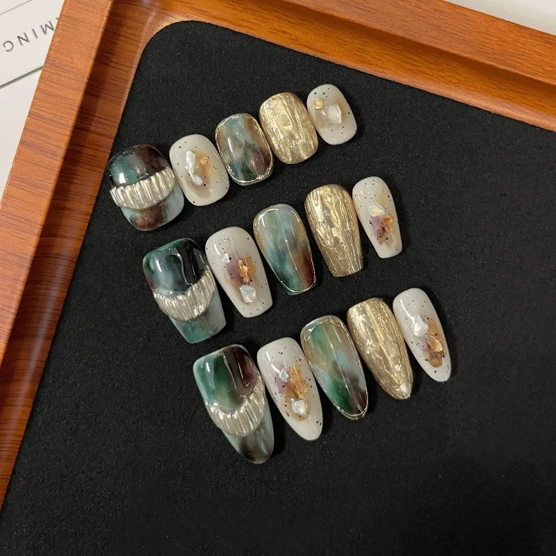 

10pcs Handmade Artificial Press on Nails Fashion 2026 Fingernails Fake Nails Green Gold Self-nail Decorated Adhesive False Nails