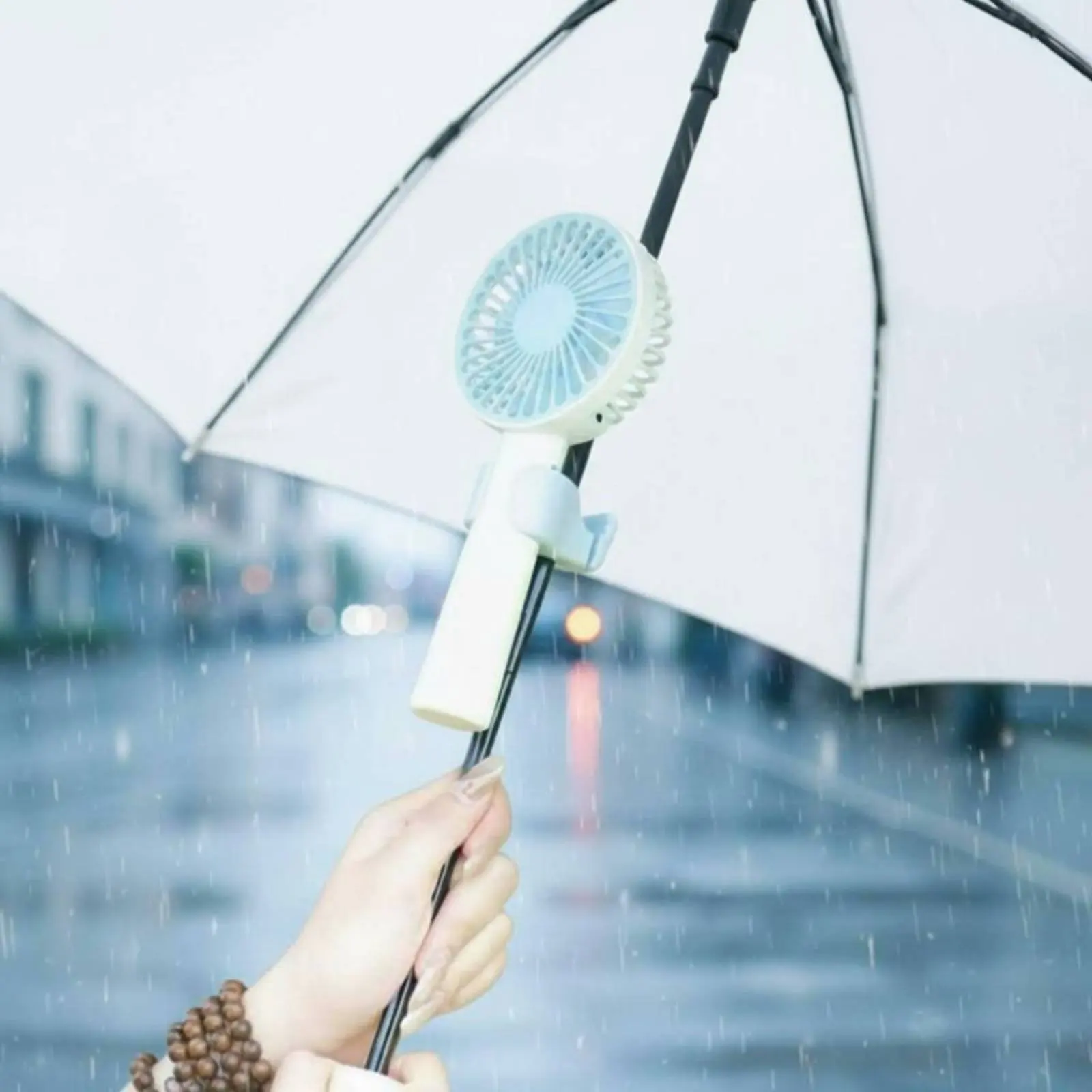 

Umbrella Fan Clip Outdoor Use Umbrella-Mounted Mini Fan Small Appliance Compact Adjustable for Travel