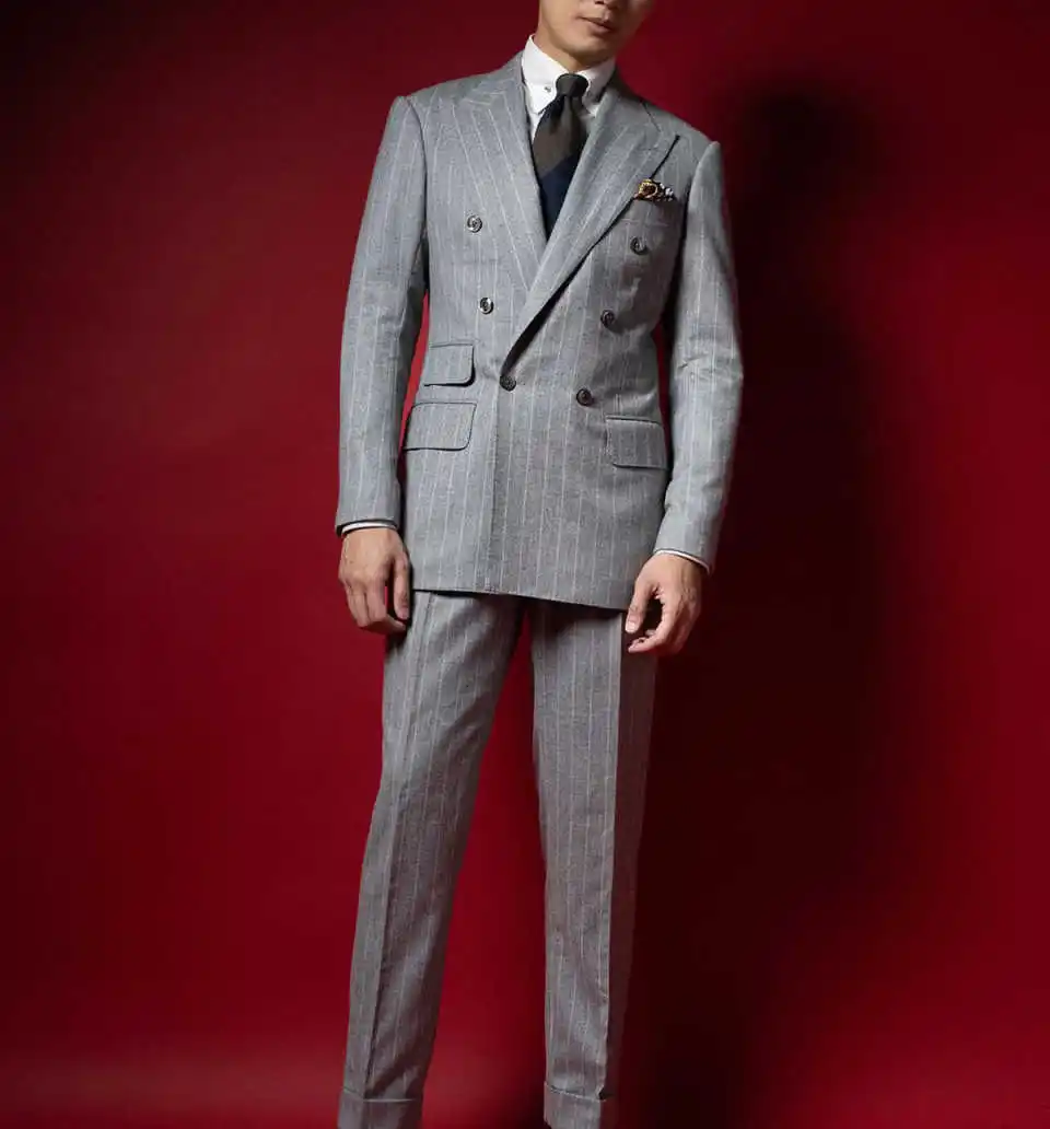 Plaid Men Suit 2 Piece Jacket Pants Peaked Lapel Double Breasted Slim Fit Blazer Business Occasion Wedding Tuxedo Costume Homme