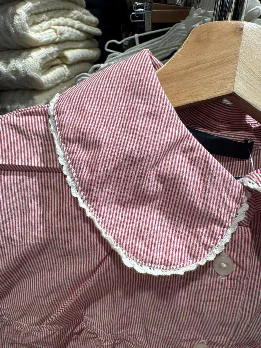 Rood Gestreepte Slanke Korte Mouw Blouse Dames Kanten Afwerking Peter Pan Kraag Single Breasted Blouses Preppy Stijl Zoete Casual Shirts