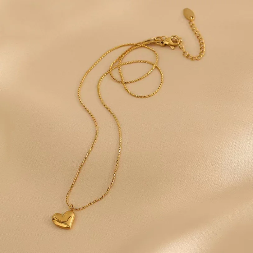 316L Stainless Steel New Fashion Upscale Jewelry Minimalism Love Heart Charms Snake Chain Choker Necklaces Pendants For Women