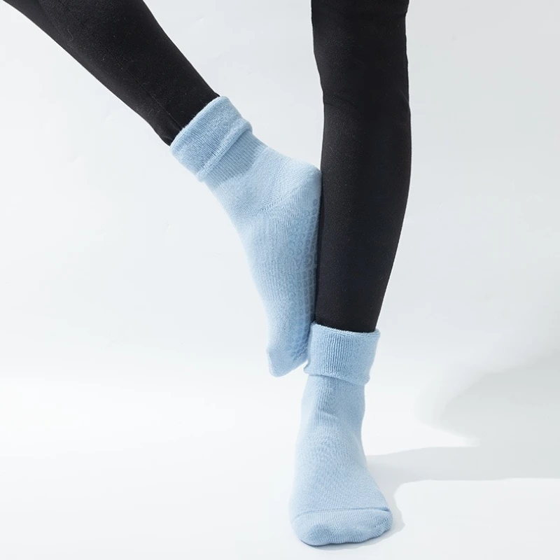

Solid Color Yoga Socks Professional Silicone Non-slip Pilates Socks Women Keep Warm Indoor Floor Gym Fitness Dance Sports Socks