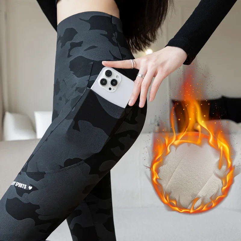 2026 New Women Camo Print Fleece Lined Leggings High Waist Tummy Control Yoga Pants With Side Pockets Warm Winter Workout Pants