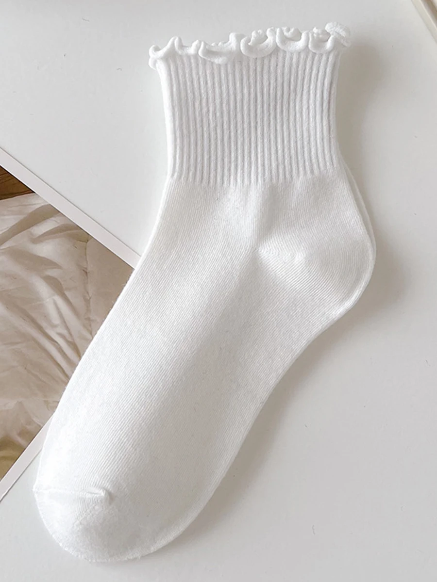 5 أزواج من الجوارب للنساء أنبوب كشكش للكاحل قصير قابل للتنفس مكبل أسود أبيض مجموعة ربيع الخريف لينة بلون واحد