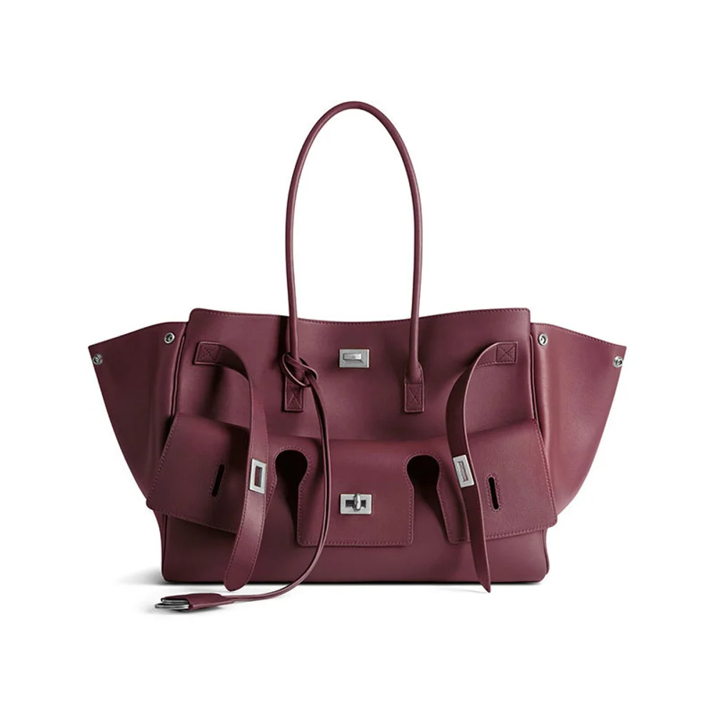 حقيبة حمل 2025 حقيبة نسائية جديدة حقيبة يد بسيطة على الموضة حقيبة نسائية ذات سعة كبيرة حقيبة كتف للتنقل