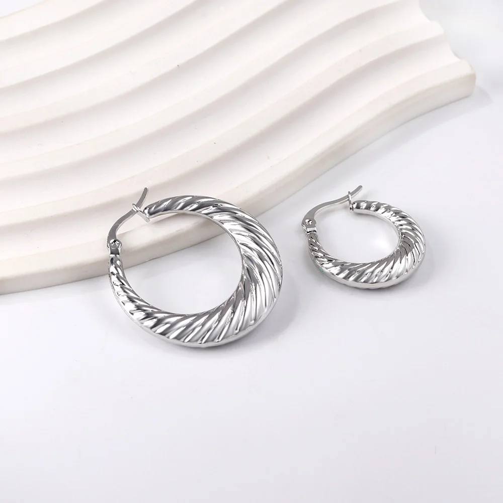 Round Circle Geometric Hoop Clip Earrings Fashion Trending Stainless Steel Y2K Style Piercing Stud Aretes De Mujer 2023 New