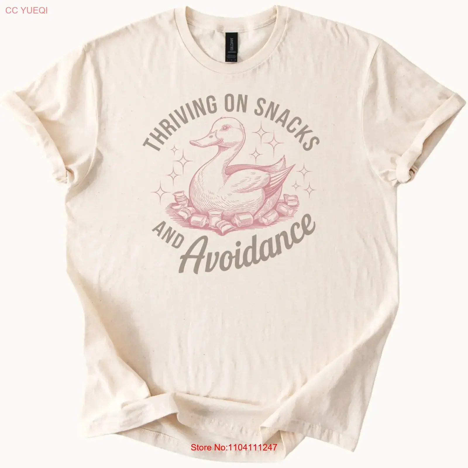 Lustiges Enten-T-Shirt „Thriving On Snacks And Avoidance“ für Tierliebhaber, Vintage-Stil, gewaschen, modisch, lässig, weich, bequem, Streetwear