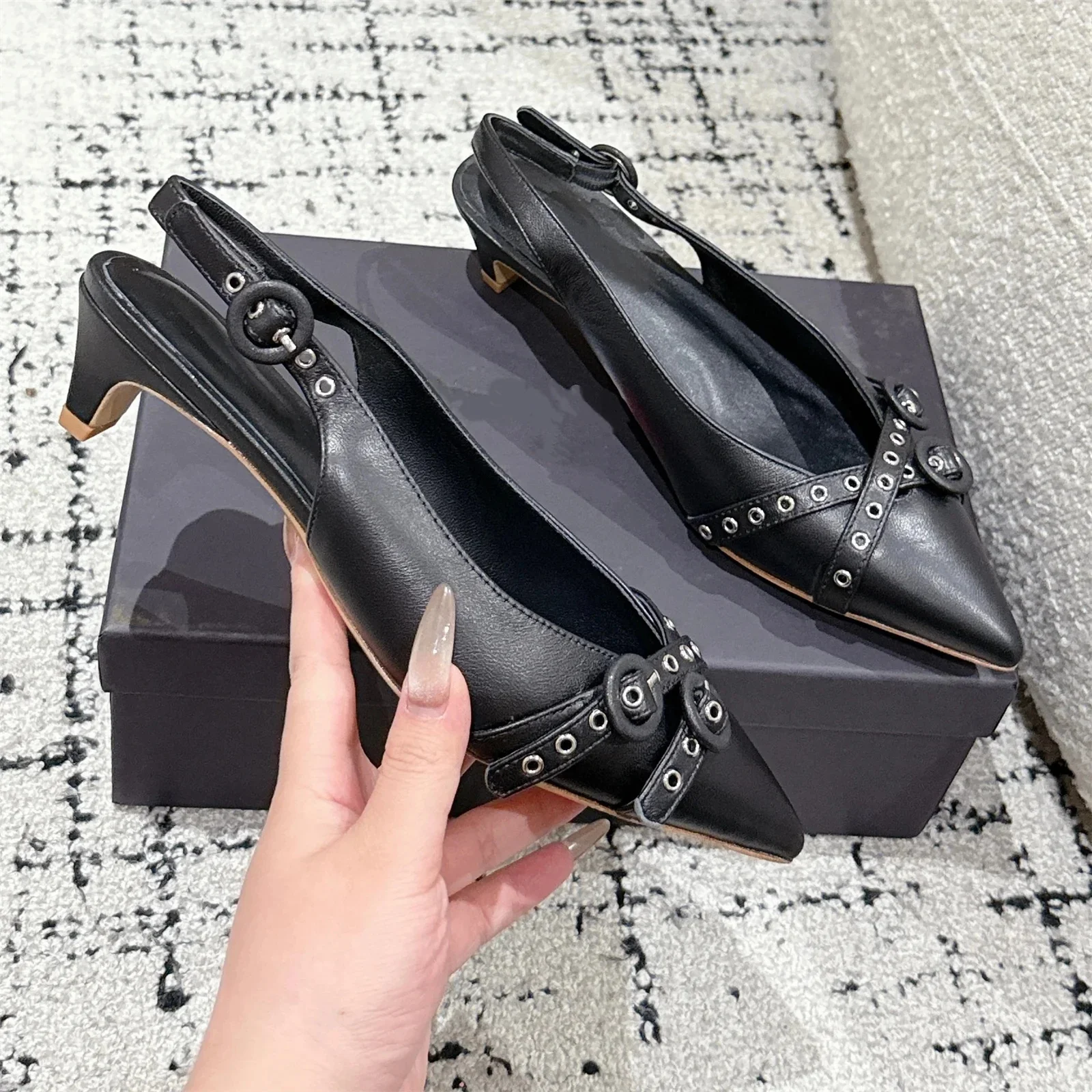 2026 Newest Summer Genuine Leather Pointed-Toe Kitten Heel Slingback Woman Sandals Butterfly-Knot Decora Dress Pumps Botas Mujer view 4