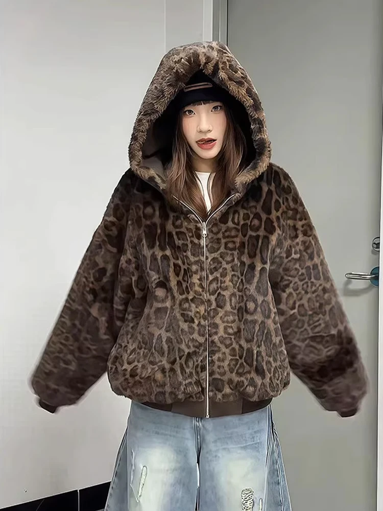 سترة سترة بنية ثينيد مزدوجة الجوانب منقوشة بنقشة الفهد للرجال والنساء معطف شتوي دافئ بقلنسوة مناسب نقي...