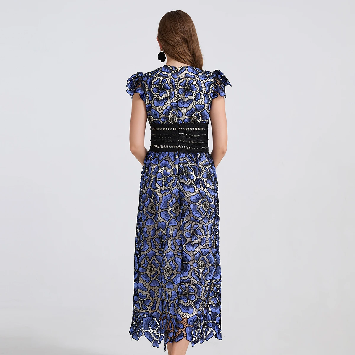 فستان فاخر طويل للحفلات الراقصة مفرغ من الدانتيل للنساء برقبة على شكل حرف V وأكمام قصيرة مطرز بالزهور فستان رسمي للحفلات المسائية #5