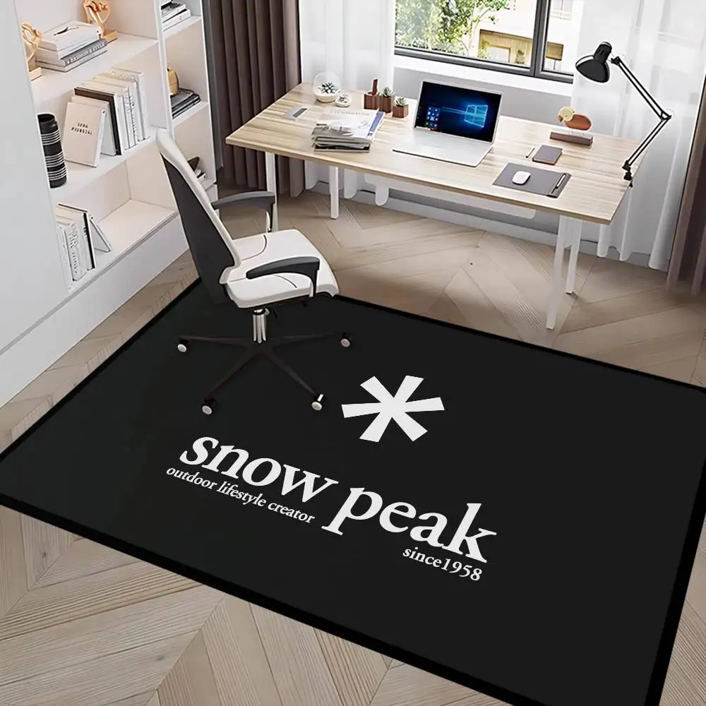 Fashion Cool S-Snow P-Peak Logo Floor Mat Anti-slip Absorb Water Long Strip Cushion Bedroon Mat Alfombra